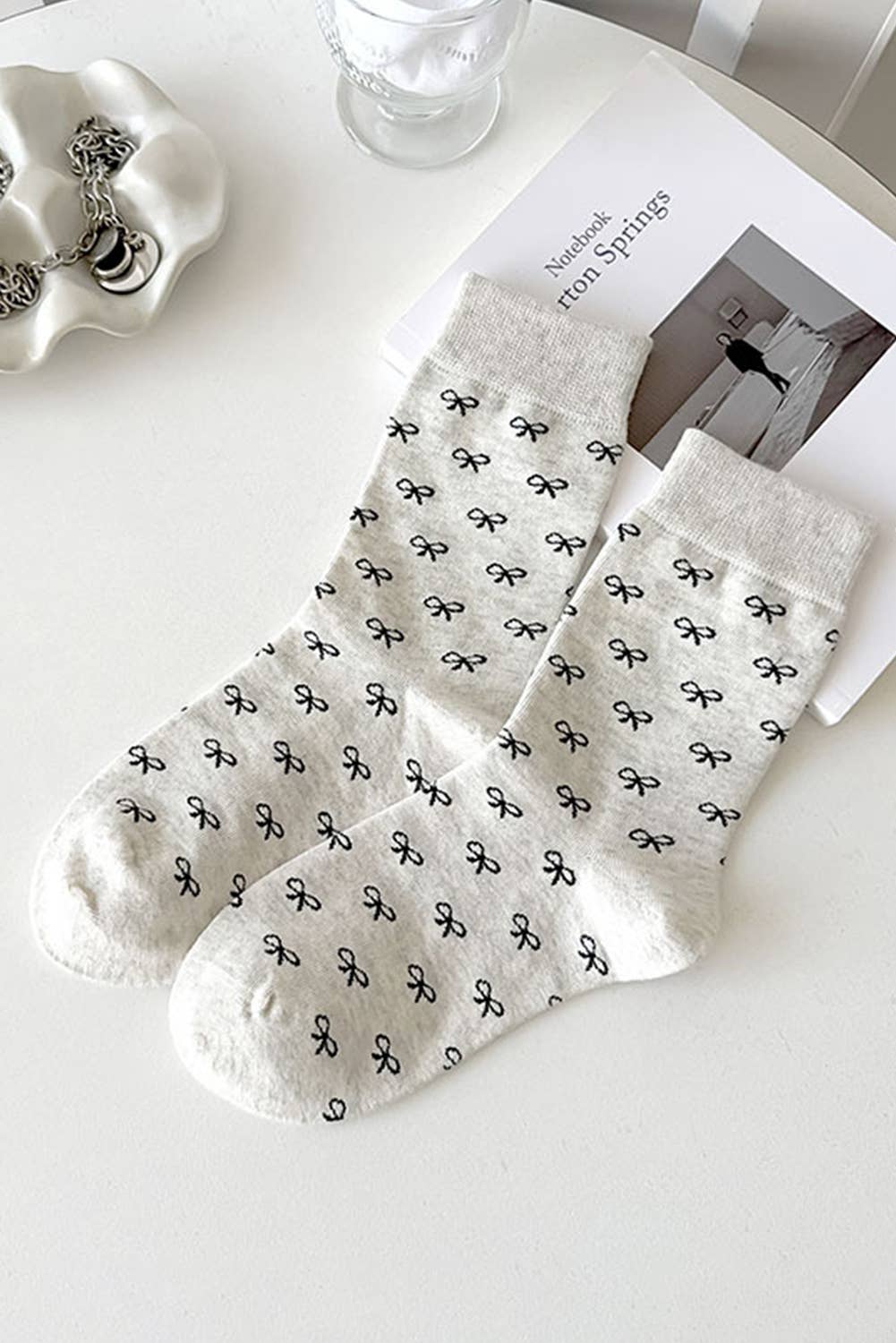 Bow Knots Ribbed Edge Crew Socks